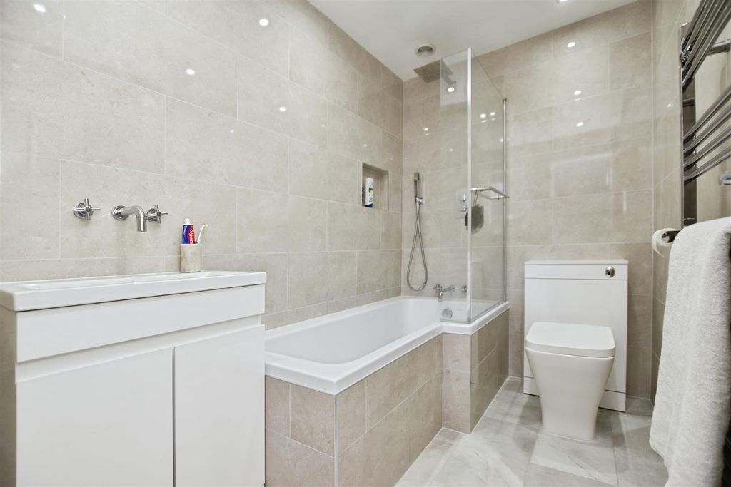 Property photo 2 of 13 Bathroom