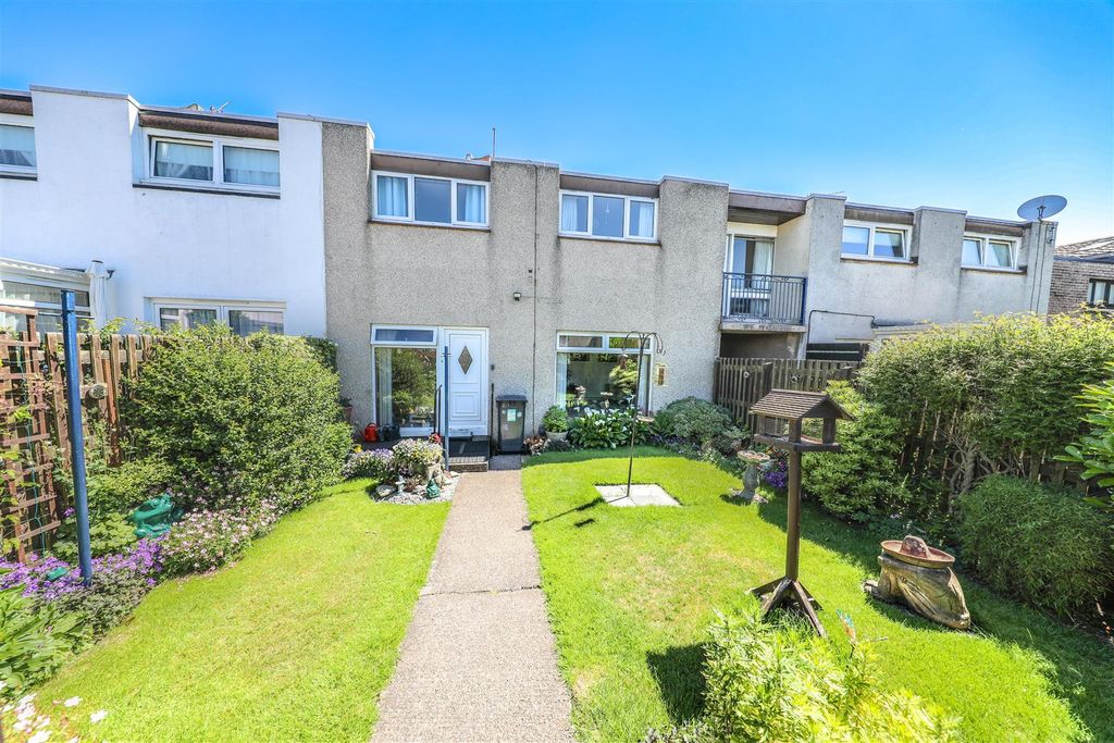 Property photo 1 of 19 A