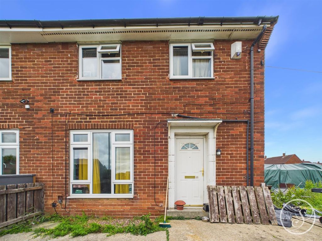 Property photo 1 of 12 External