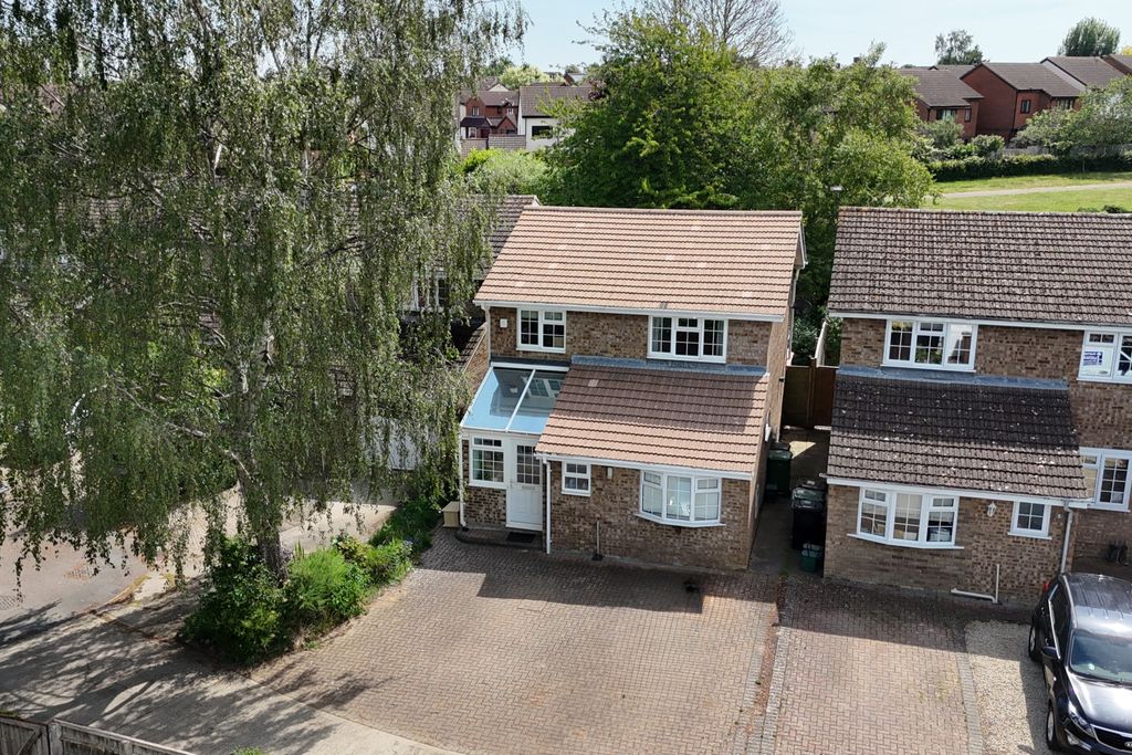 Property photo 1 of 17 1 (2)