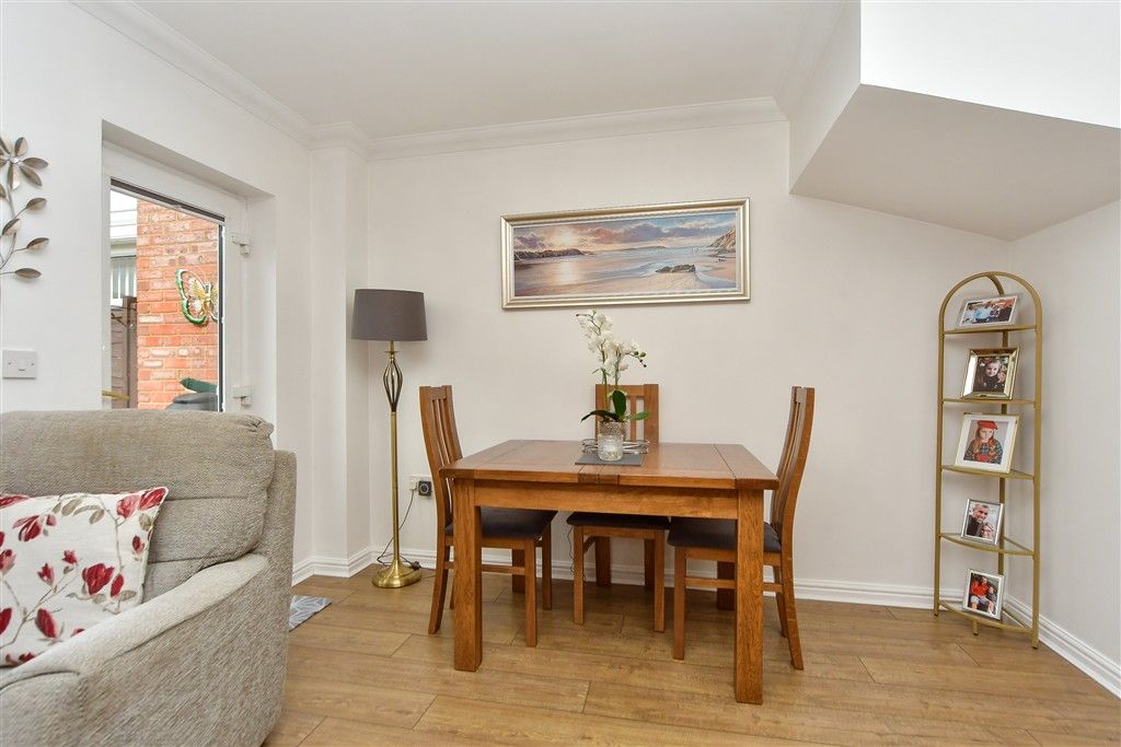 Property photo 2 of 14 Lounge/Diner