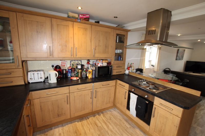 Property photo 2 of 12 Photo 14