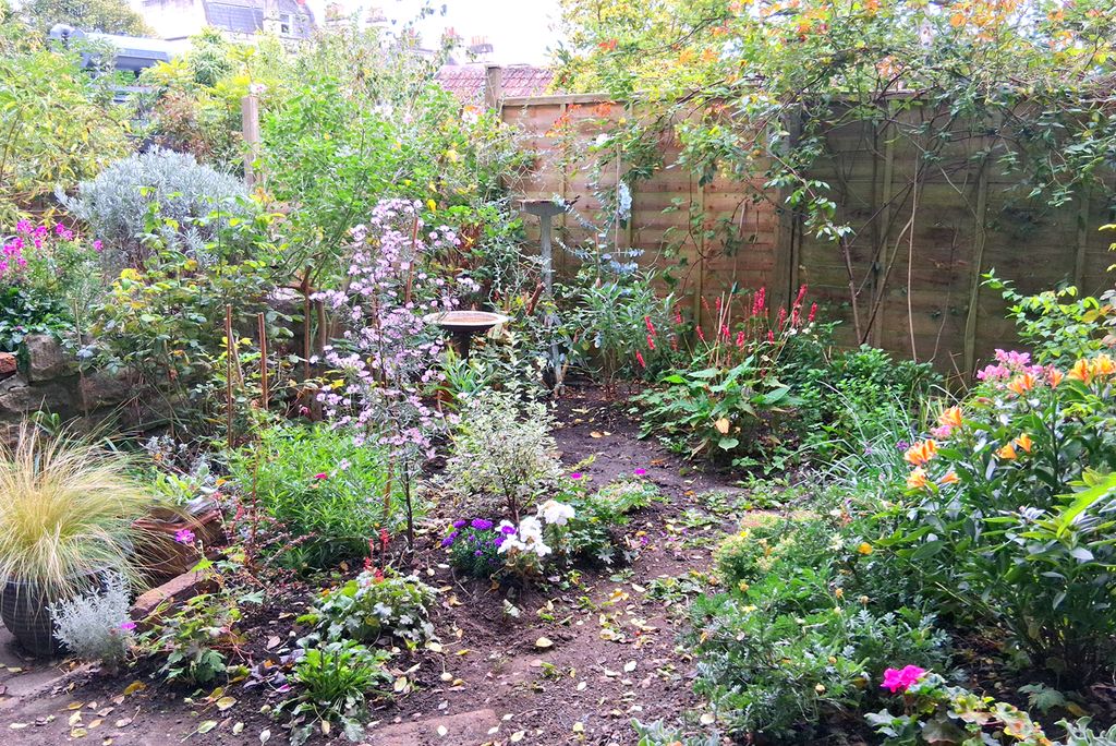 Property photo 2 of 10 Garden