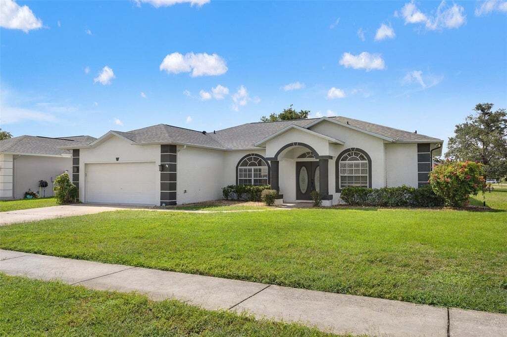 Property photo 1 of 20