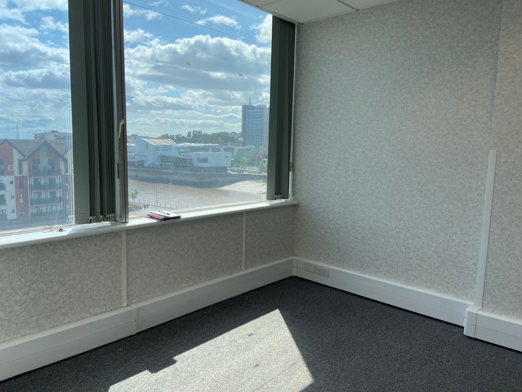 Property photo 1 of 4