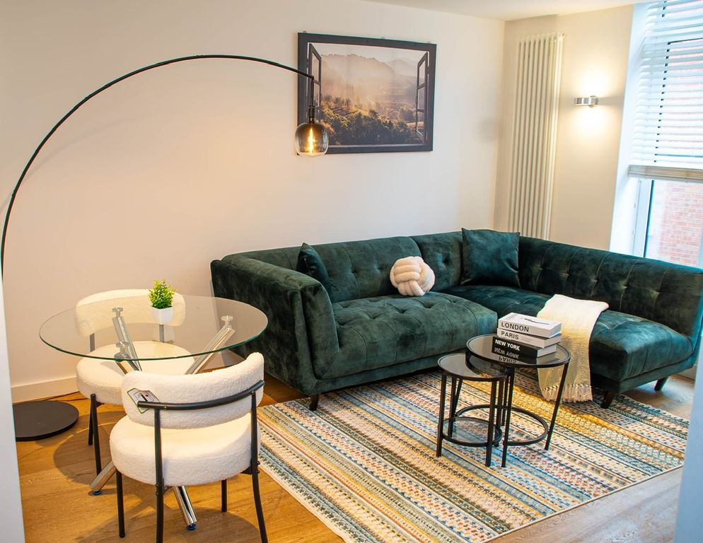 Property photo 1 of 21