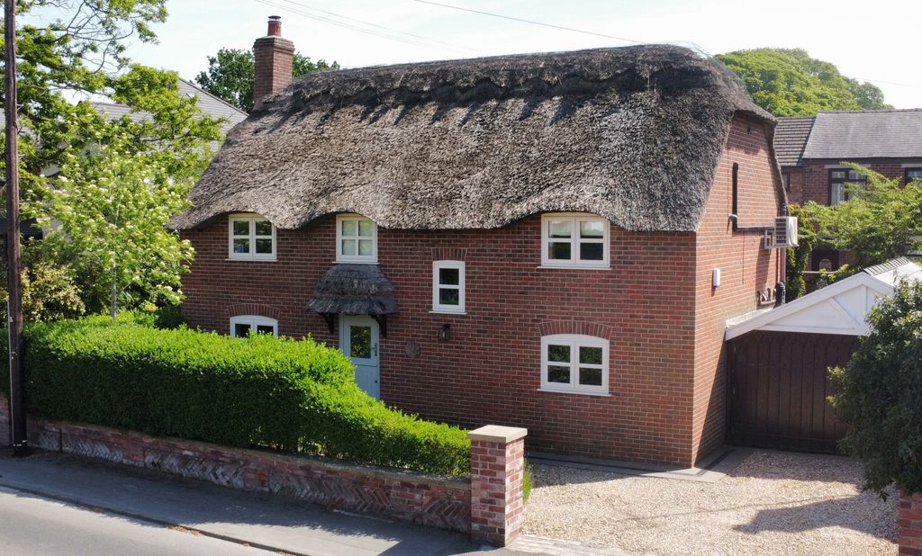 Property photo 1 of 31