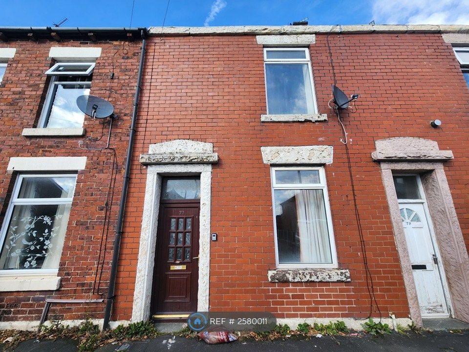 Property photo 1 of 18