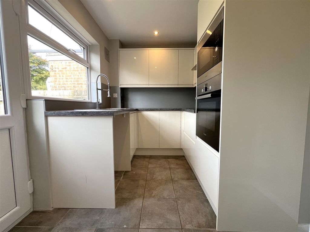 Property photo 3 of 14 Img_7335.Jpg