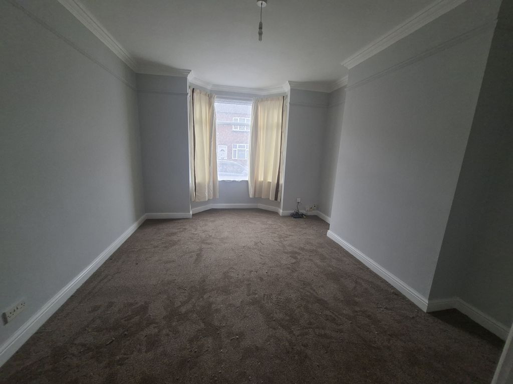 Property photo 3 of 5 44895