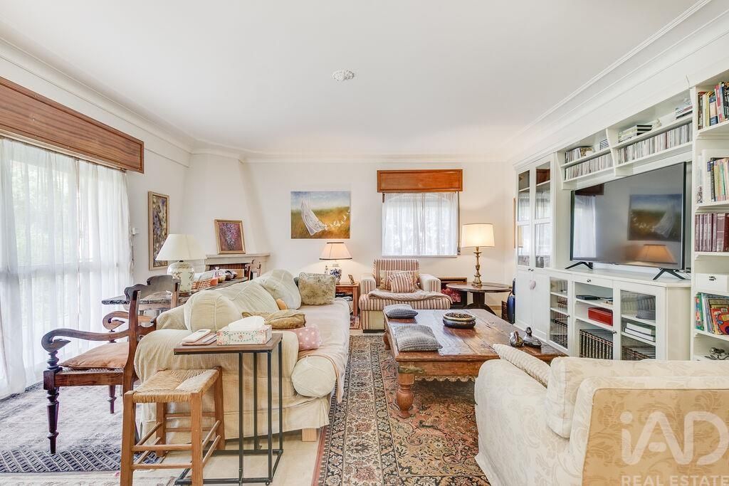 Property photo 1 of 29
