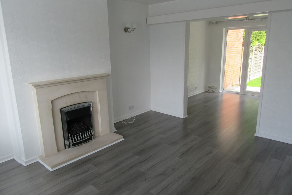 Property photo 3 of 32