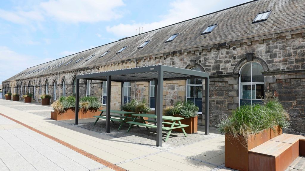 Property photo 2 of 6 Eskmills 11