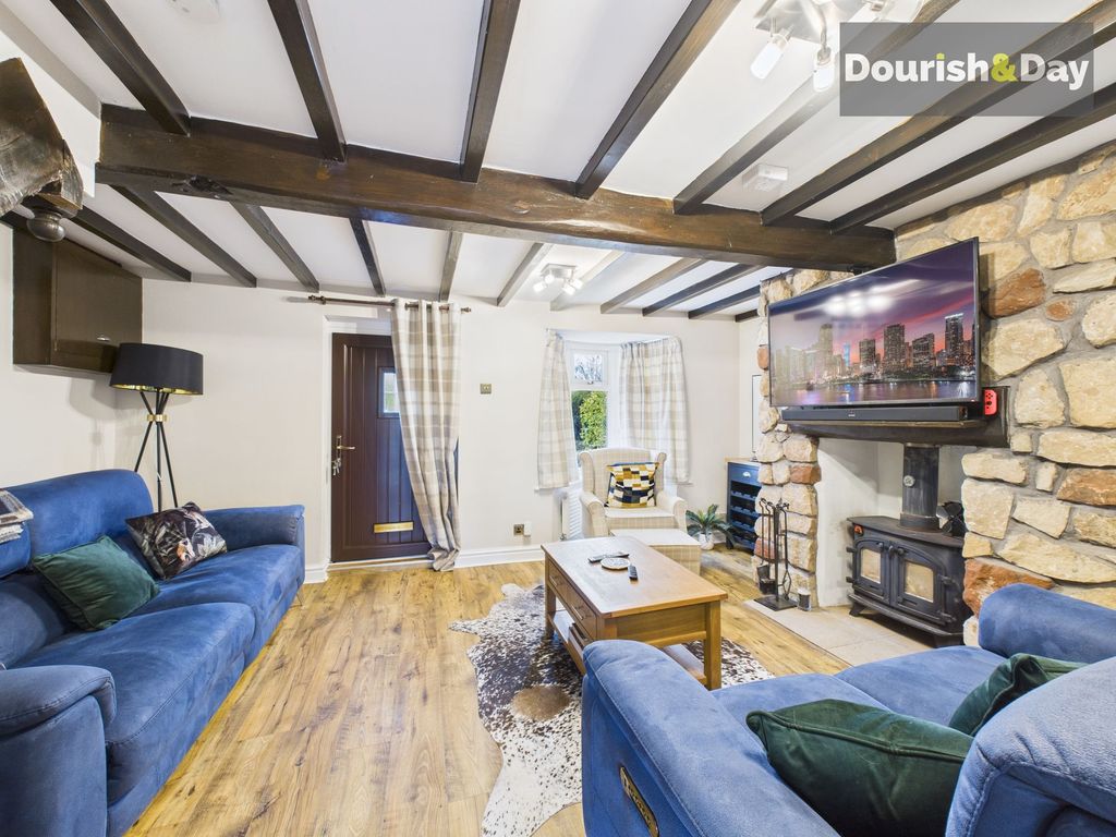 Property photo 2 of 26 Lounge