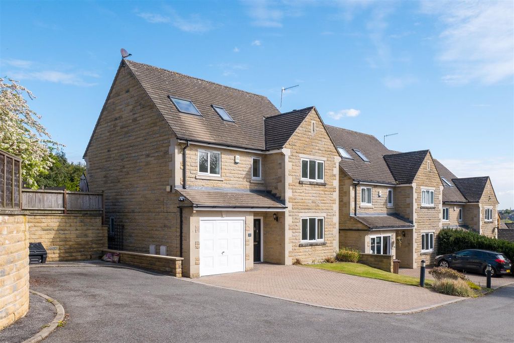 Property photo 1 of 27 Untitled (1 Of 27).Jpg