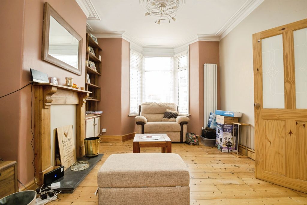 Property photo 2 of 13