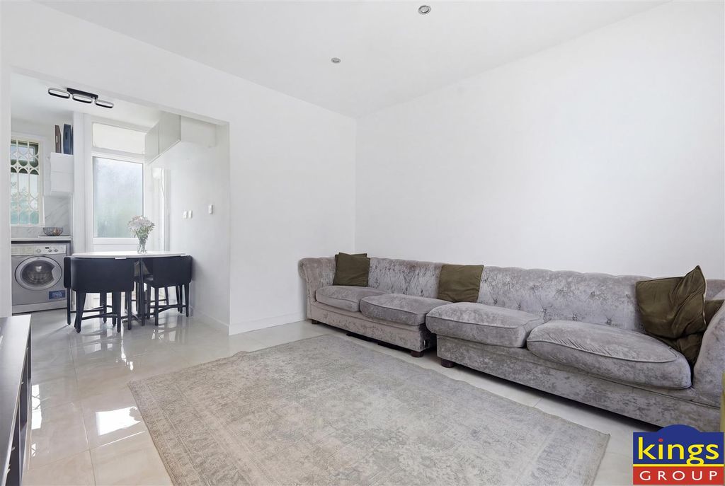 Property photo 2 of 17 10_Img_0167.Jpg