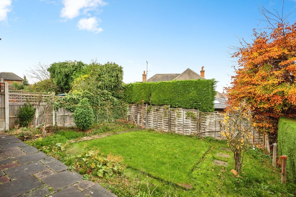 Property photo 2 of 17 Photo