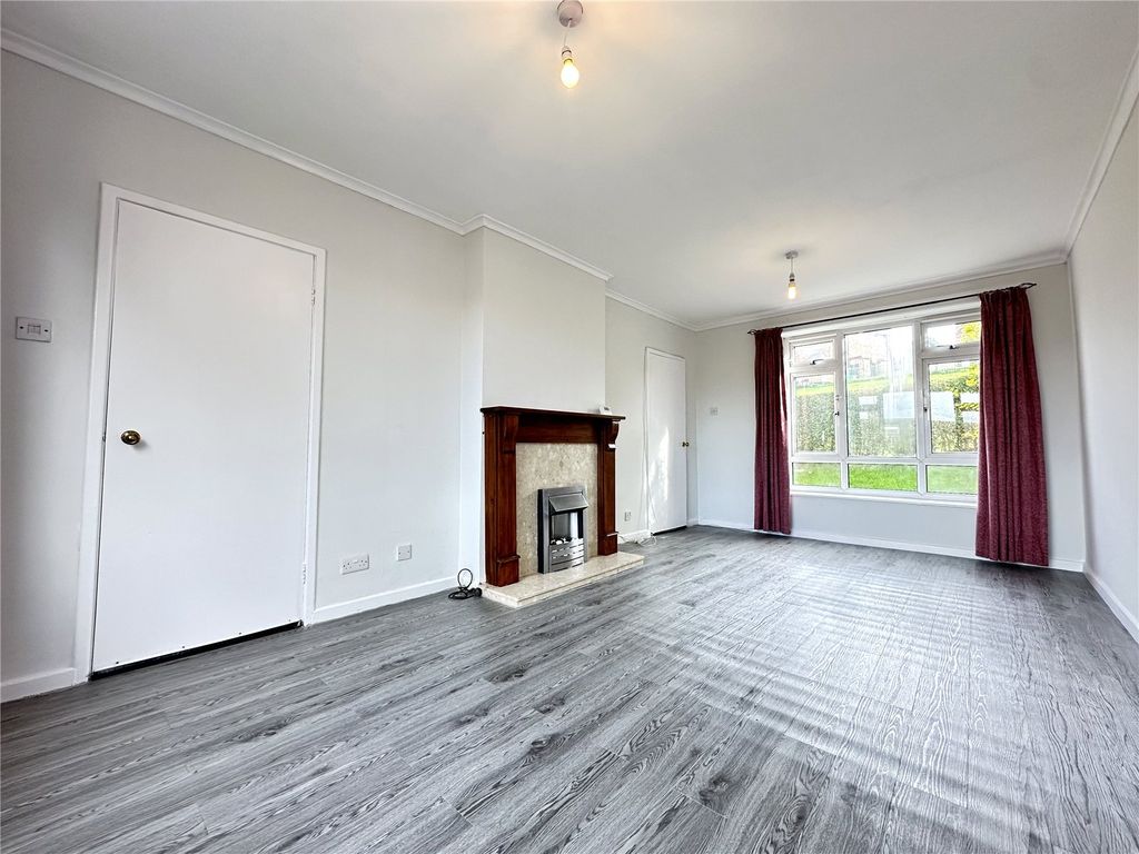 Property photo 3 of 10 Picture No. 27