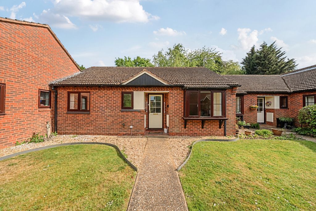 Property photo 1 of 17 1457013-1-69Fe15d...