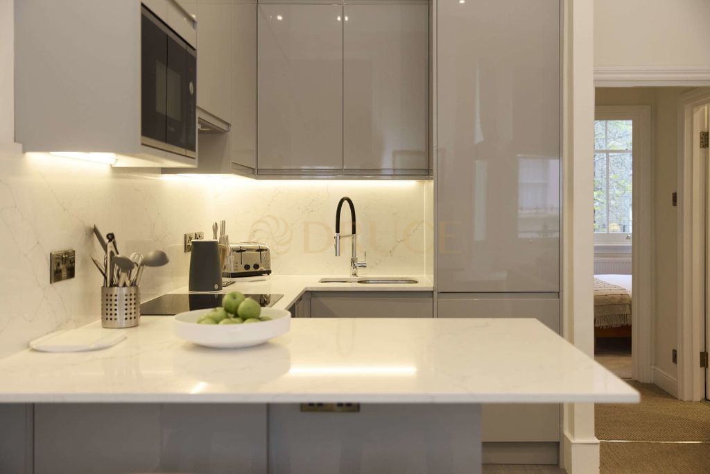 Property photo 1 of 17 A08Fw00000Ji6Cnaa1_1767807317188.Jpg