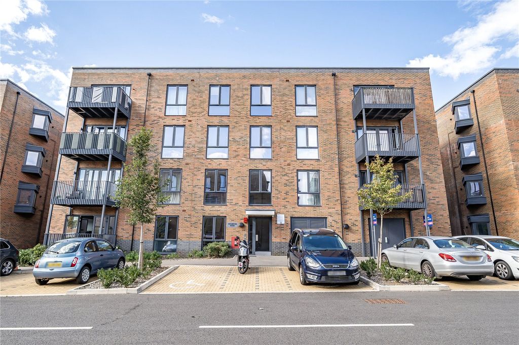 Property photo 1 of 20 Picture No. 21