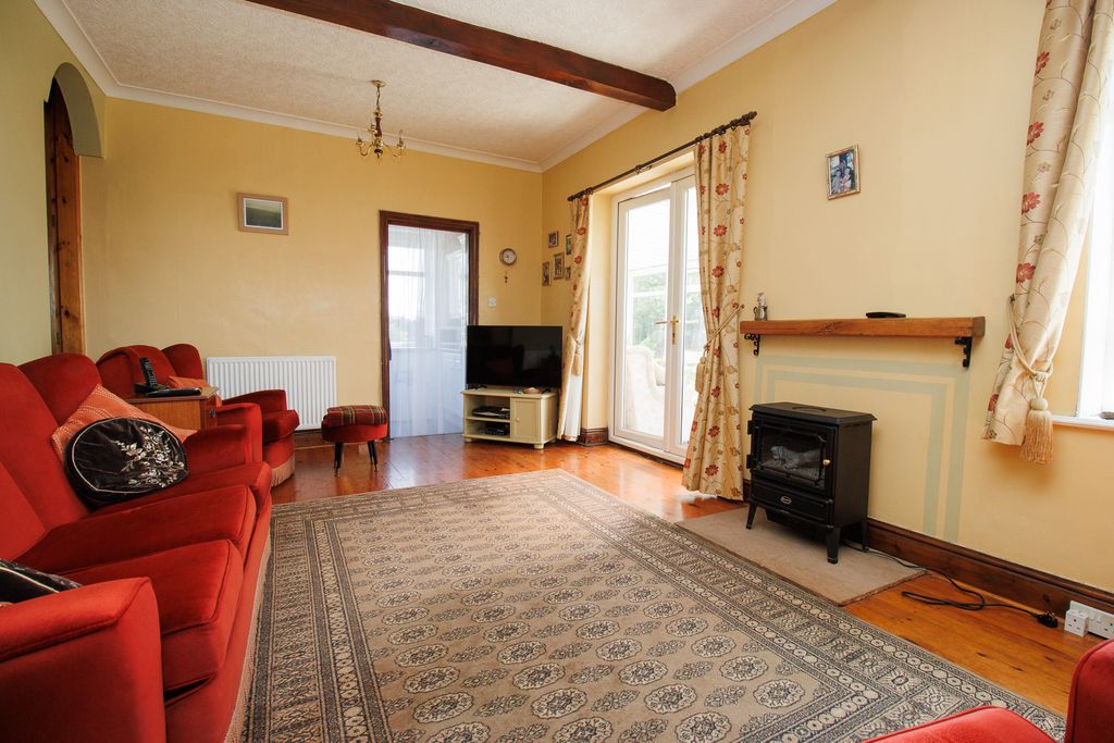 Additional image 5 of 3 bed detached bungalow for saleRoyal Oak, Filey YO14