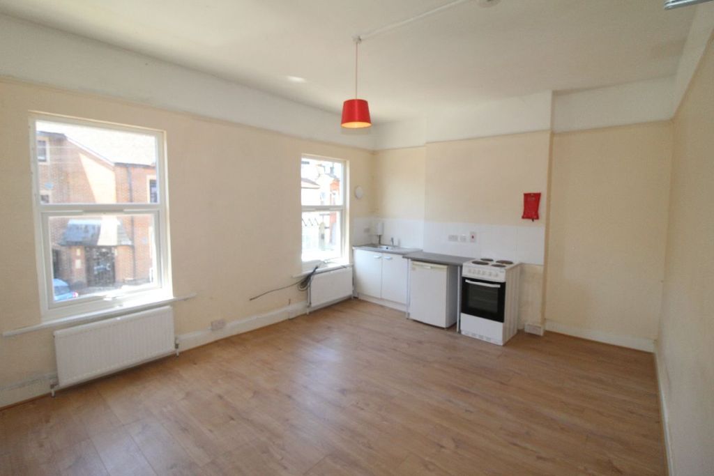 Property photo 2 of 3
