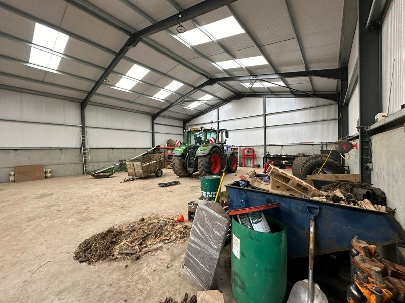 Property photo 2 of 7 Photo 1