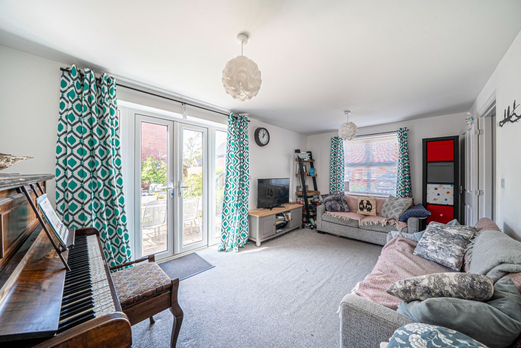 Property photo 3 of 20