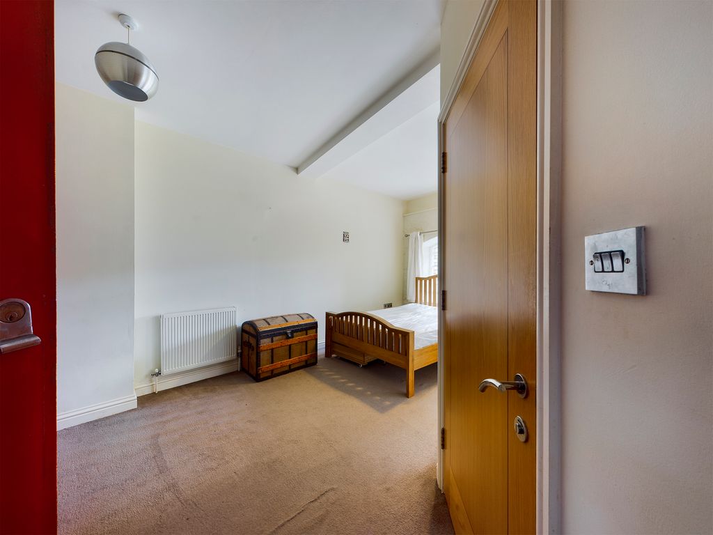 Property photo 2 of 4