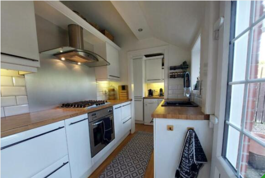 Property photo 2 of 17