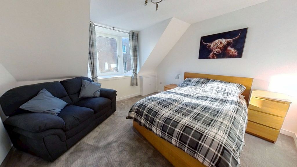 Property photo 2 of 5 Photo 2