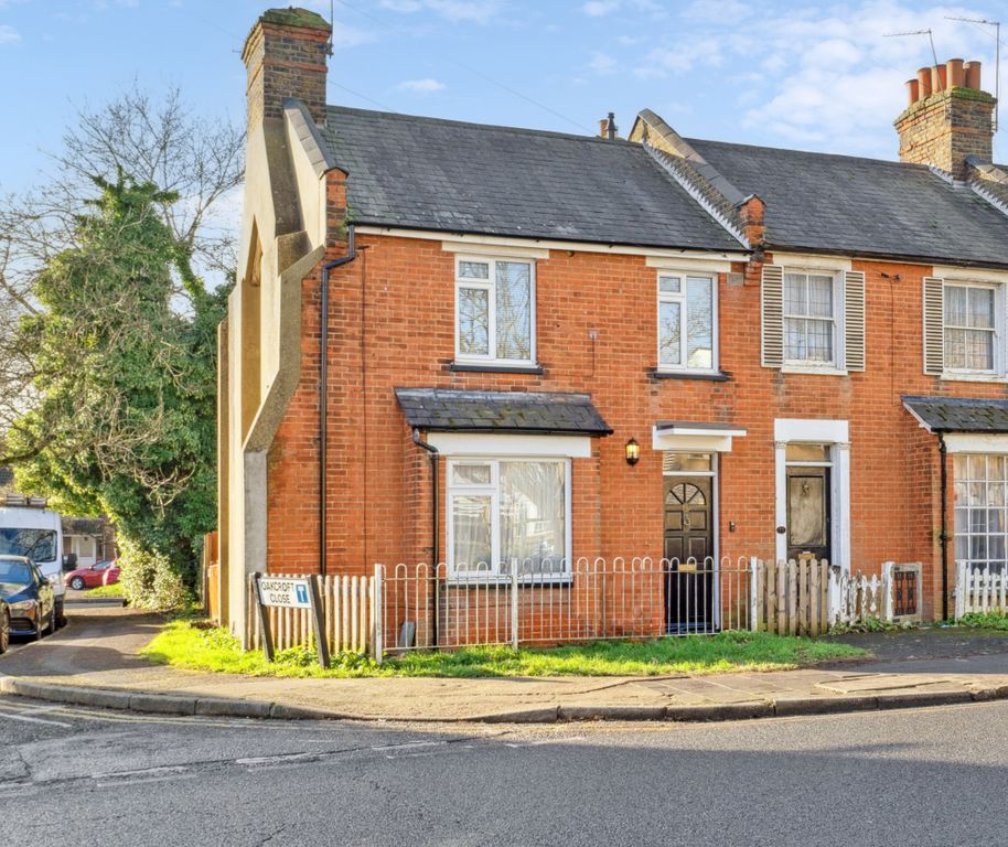 Property photo 1 of 8