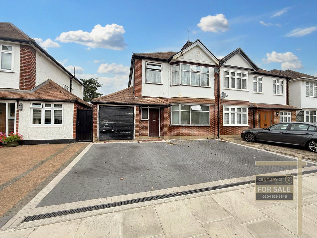 Property photo 2 of 15