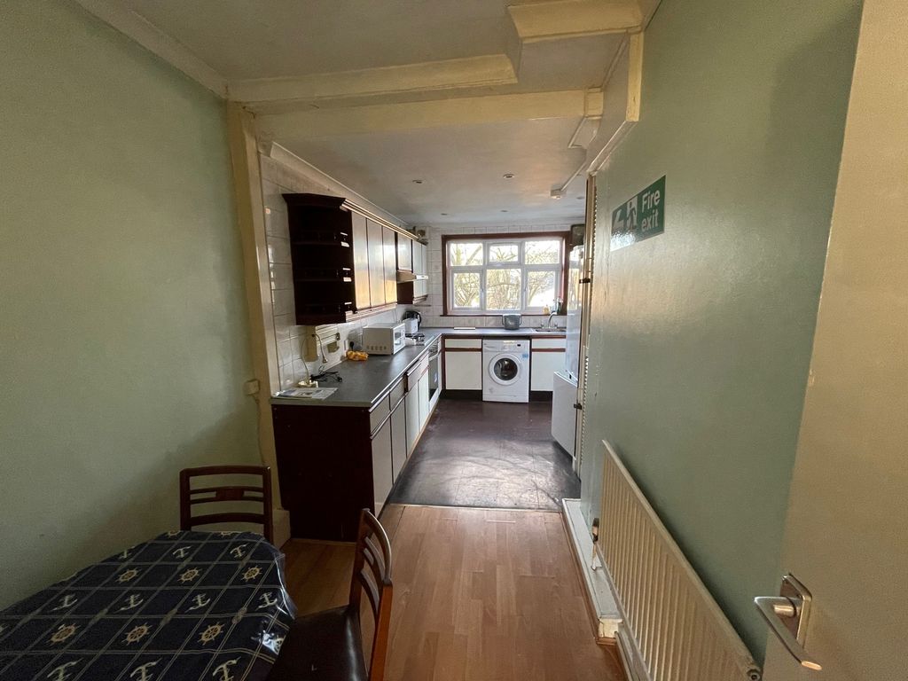 Additional image 9 of 3 bed terraced house for saleShell Road, London SE13