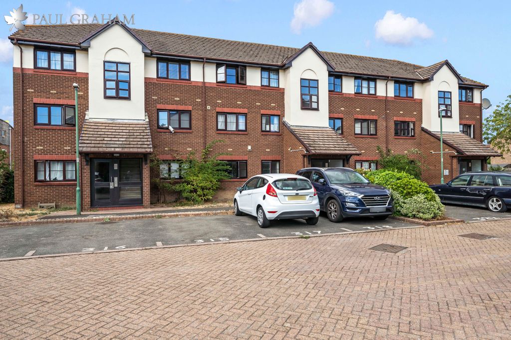 Property photo 1 of 12 Dsc02019