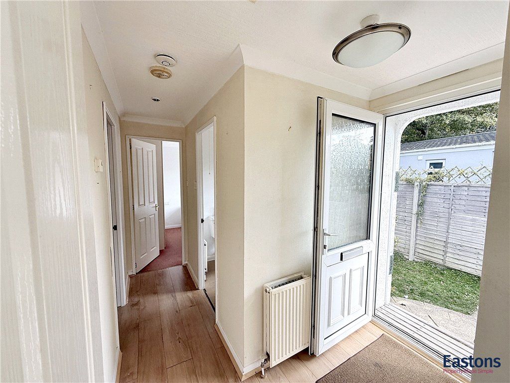 Property photo 2 of 18 Picture No. 15