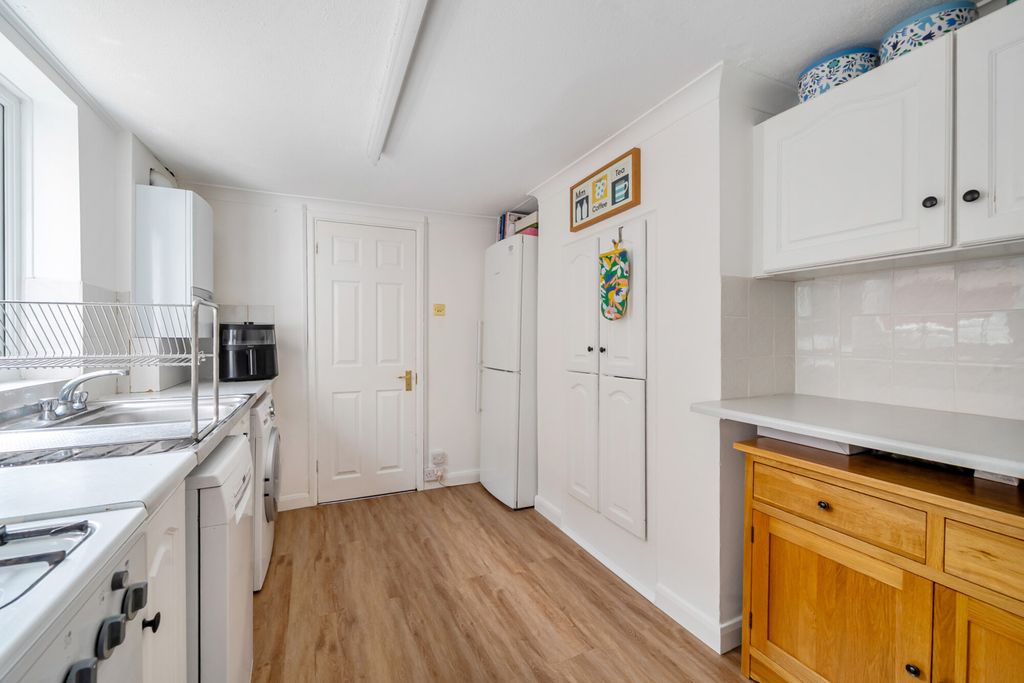 Property photo 3 of 18 1471566-7-6A30039...