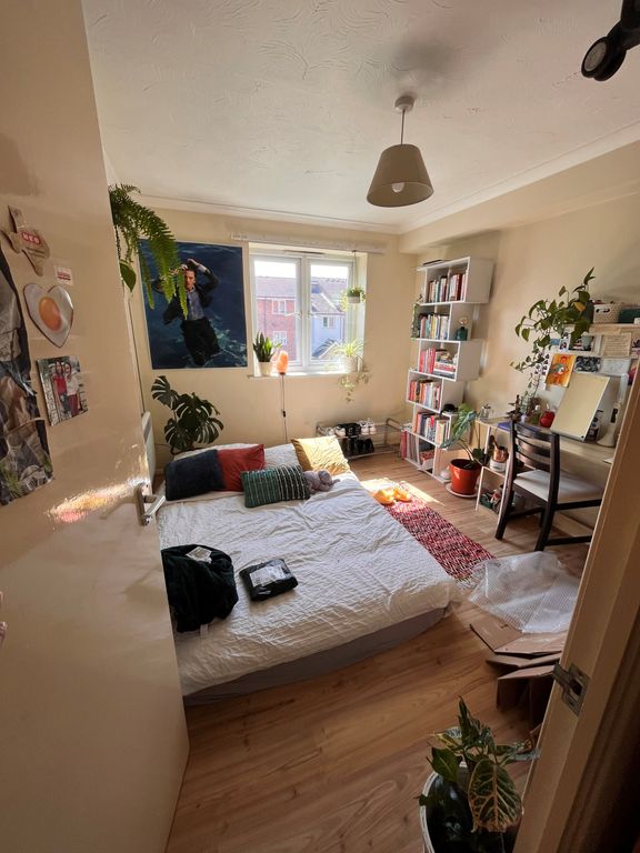 Property photo 2 of 6 5638.Jpg