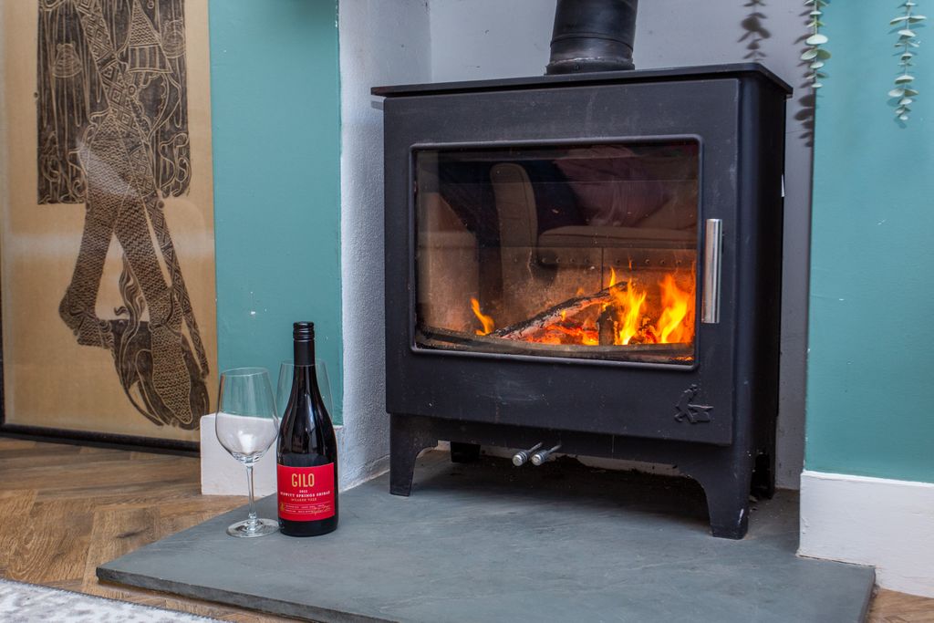 Property photo 3 of 12 Picture 3