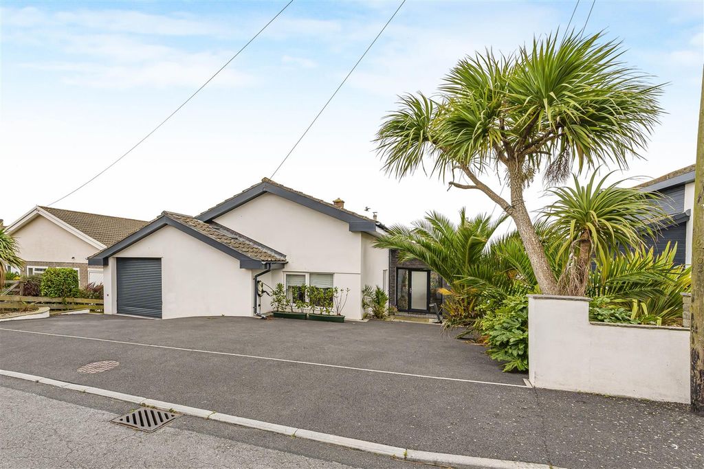 Property photo 1 of 23 47-A7409671.Jpg