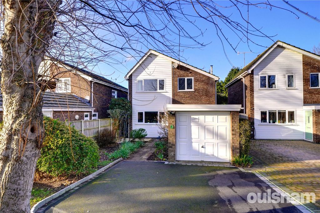 Property photo 1 of 27 Picture No. 04