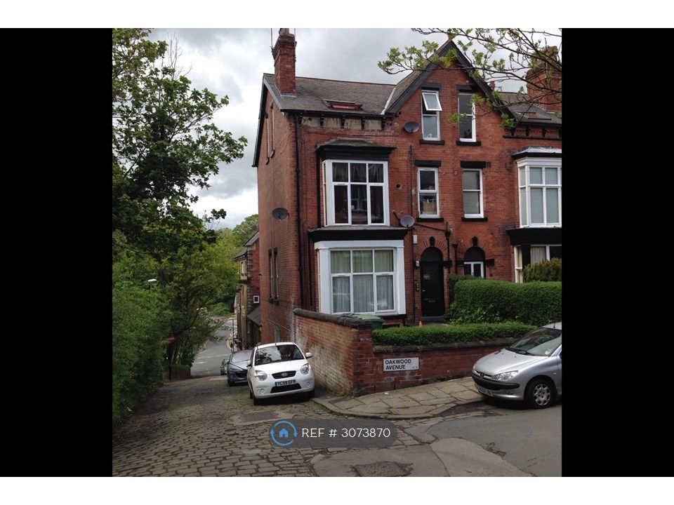 Property photo 1 of 10 Front Of Building
