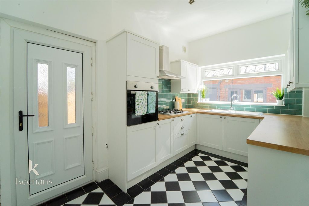 Property photo 2 of 37 5.Jpg