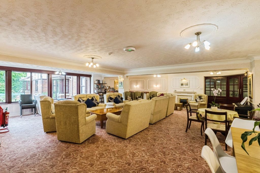 Additional image 10 of 1 bed property for saleGrosvenor Close, Poulton-Le-Fylde FY6