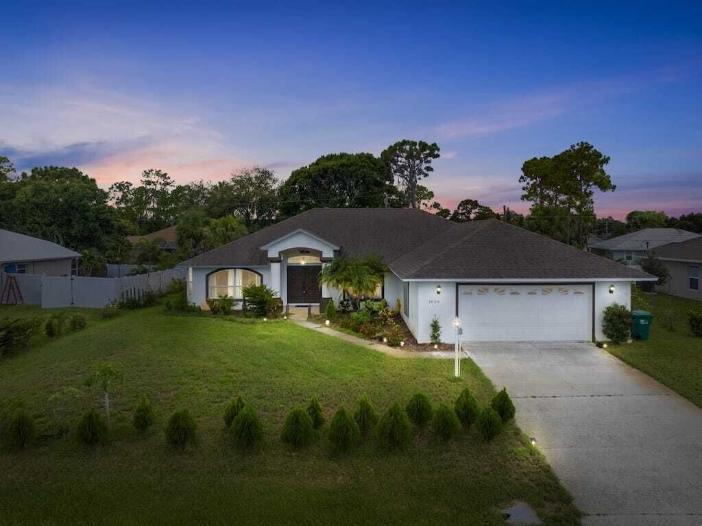 Property photo 1 of 23