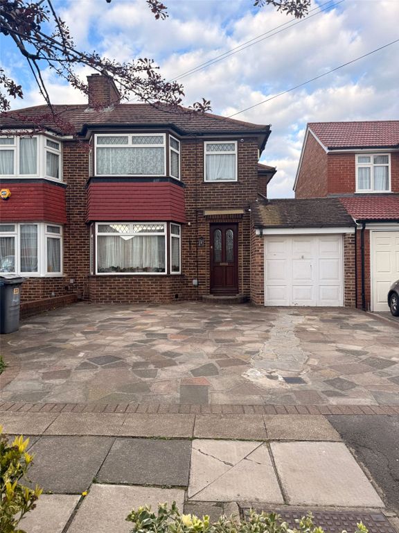 Property photo 1 of 29 Picture No. 01