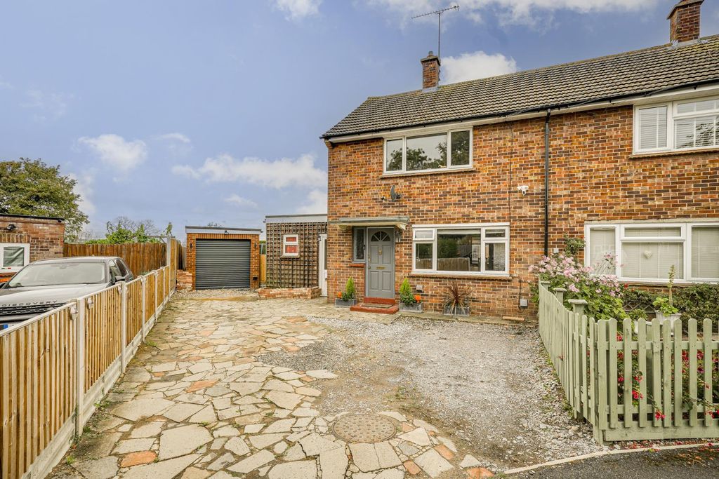 Property photo 1 of 20