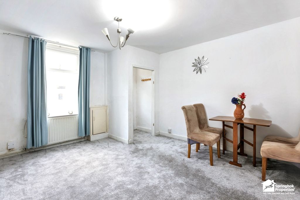 Property photo 3 of 12 Image 3